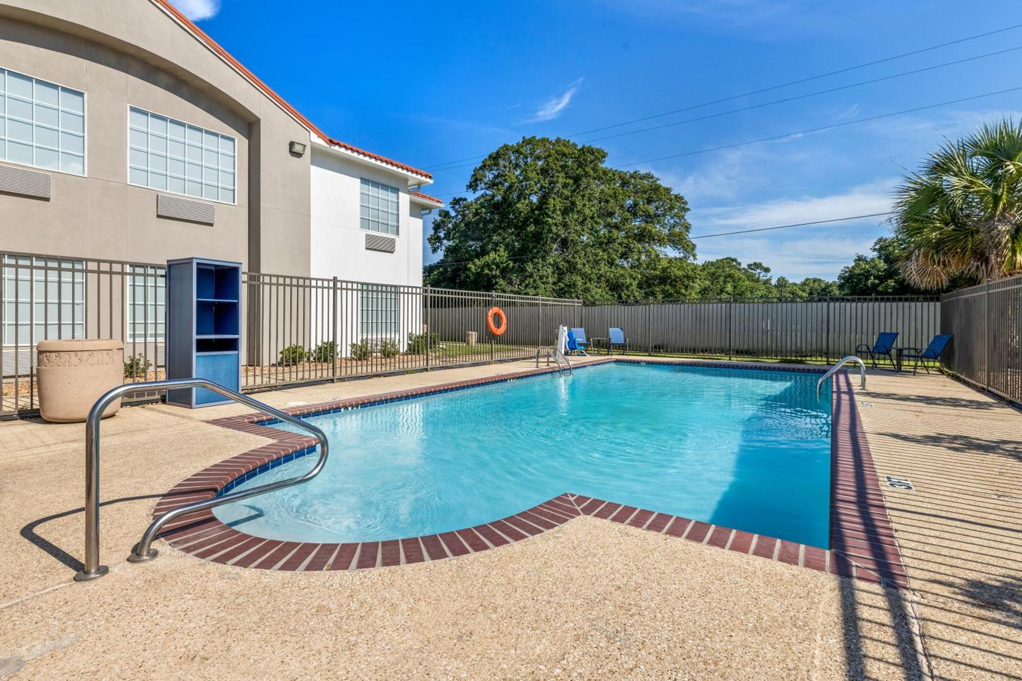 Best Western Acadia Hotel Crowley Εξωτερικό φωτογραφία